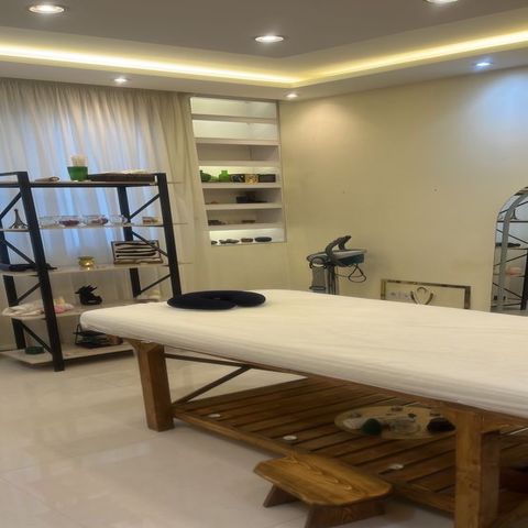 Laura, massage spa in Watsonville, CA